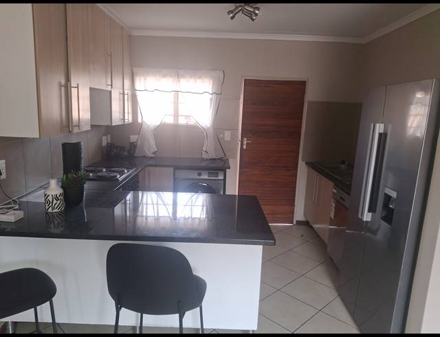 2 BEDROOM APARTMENT FOR SALE IN SAGEWOOD